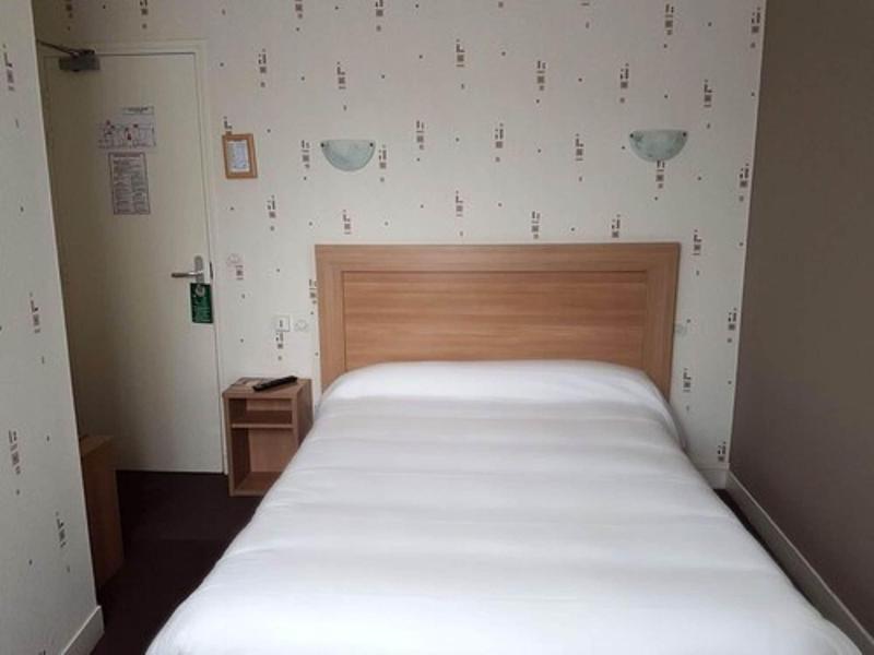 Hotel Du Commerce Fecamp Bagian luar foto