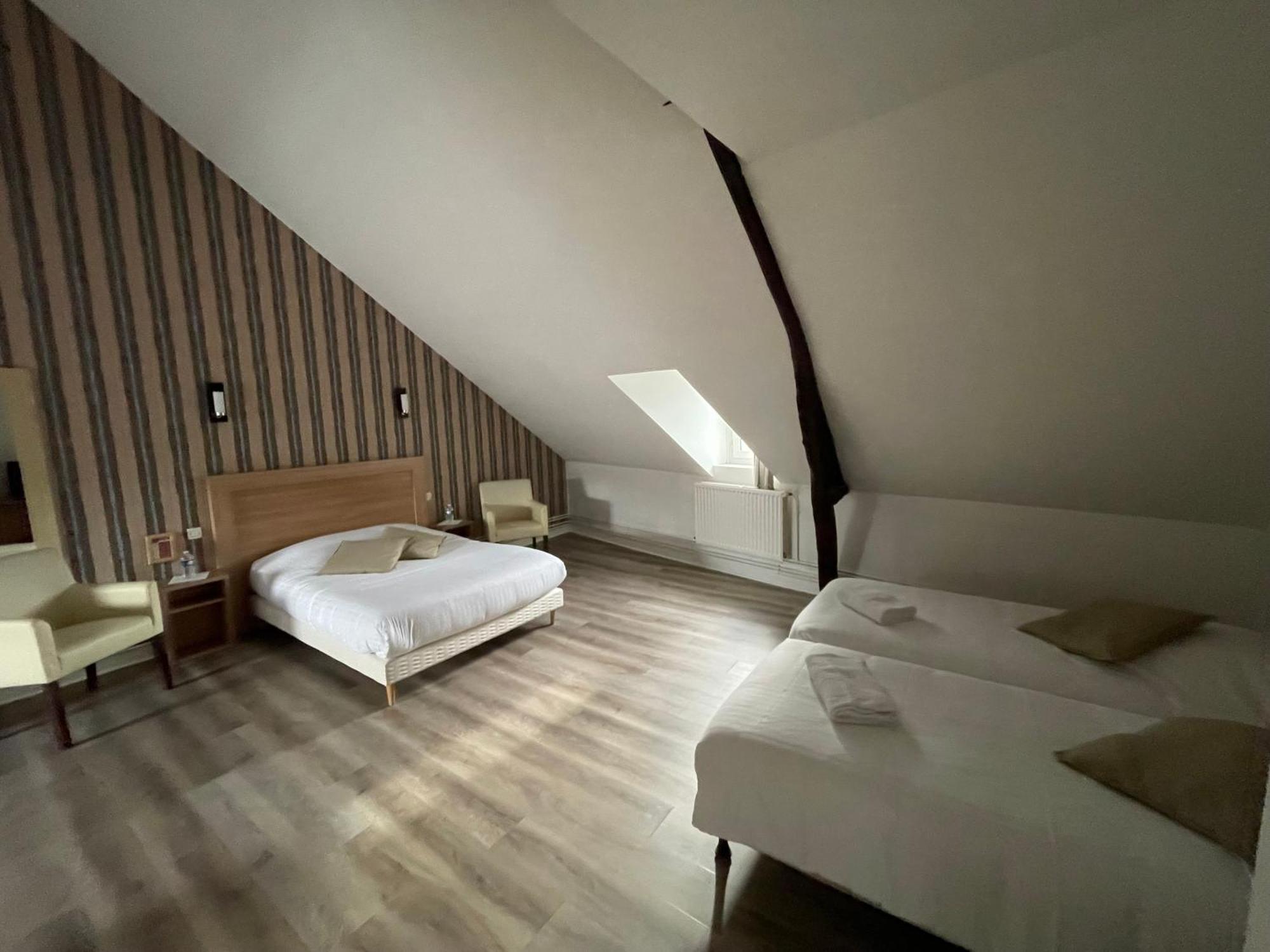 Hotel Du Commerce Fecamp Bagian luar foto